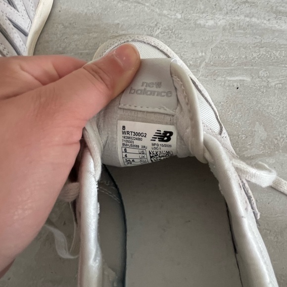 New Balance 300 Sneaker - Picture 5 of 8